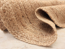 Load image into Gallery viewer, Nature4u Handwoven Jute Area Rug, Vintage Braided Reversible Rug, Eco Friendly (3 Feet Round) Nature4uhome
